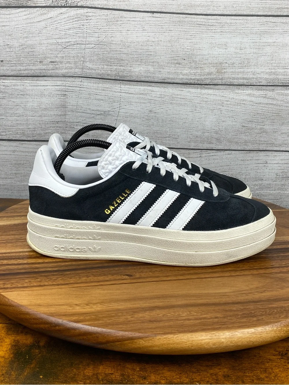 adidas Gazelle Bold Black White Platform Sneakers HQ6912 Women’s Shoe Size 9